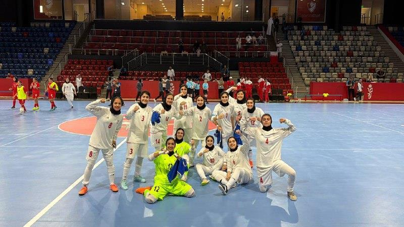 بازی‌های آسیایی جوانان؛ صعود تیم فوتسال دختران ایران به نیمه نهایی