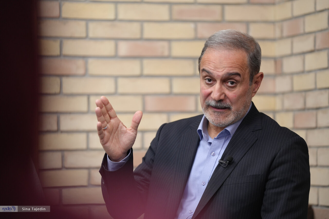 ببینید| فرد با کوچکترین مانع در زندگی خودکشی می‌کند؛ در مدارس آموزش ندادیم، فقط کسی را می‌بینیم که مدال‌های رنگی گرفته است