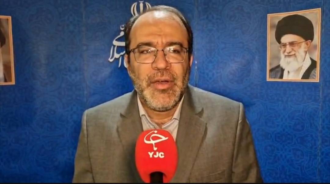 برخی از بانکها در مسیر مشابه بانک آینده حرکت میکنند+ فیلم