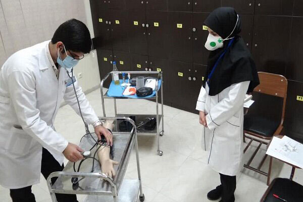 آزمون مرحله تکمیل ظرفیت دستیاری فوق تخصصی پزشکی ۱۴ آبان برگزار می شود