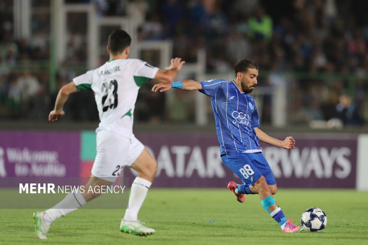 استقلال به دنبال پنجمین پیروزی متوالی/ الوحدات با تمام قوا حاضر میشود