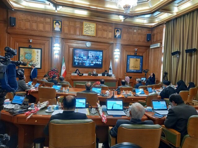 اعتراض اعضای شورای شهر به عدم حضور زاکانی در صحن شورا/ چمران: شهردار تهران به شورا بی احترامی کرده است