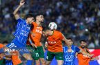 خارجی‌های استقلال دو دسته شده‌اند/ خط و نشان برای پرسپولیس در دربی