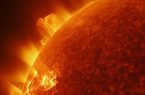 خورشید سیاره‌های نزدیک خودش از جمله زمین را می بلعد