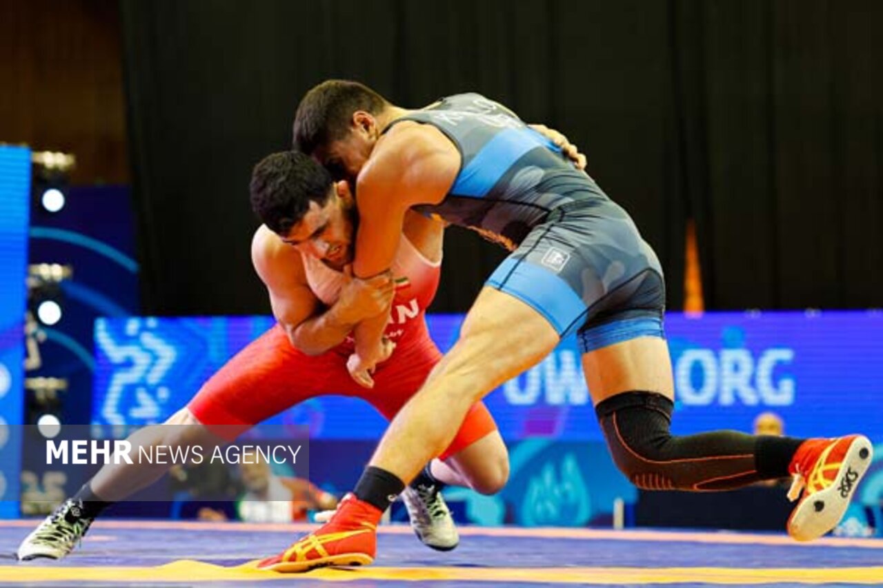 سرمربی تیم نفت و گاز: سطح لیگ کشتی فرنگی بالاست اما دریافتی کم است!