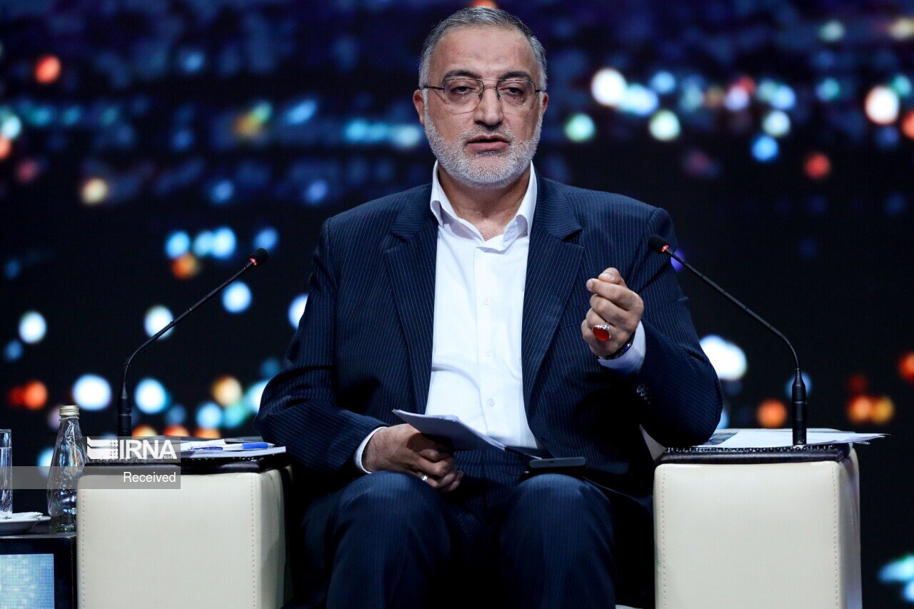 انتخاب مجدد زاکانی برای شهرداری تهران فقط یک راه دارد؛ تغییر قانون/ «پزشکیان در برابر لابیها مقاوت کند»/ زاکانی هنوز هم سودای ریاست جمهوری دارد