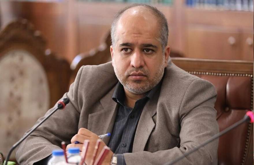 انتقاد خضریان نماینده مجلس از بانک‌های اقتصاد نوین و گردشگری