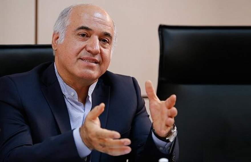 انتقاد یک مدیر بانکی از سکوت مسئولان مقابل تشنج بازار ارز