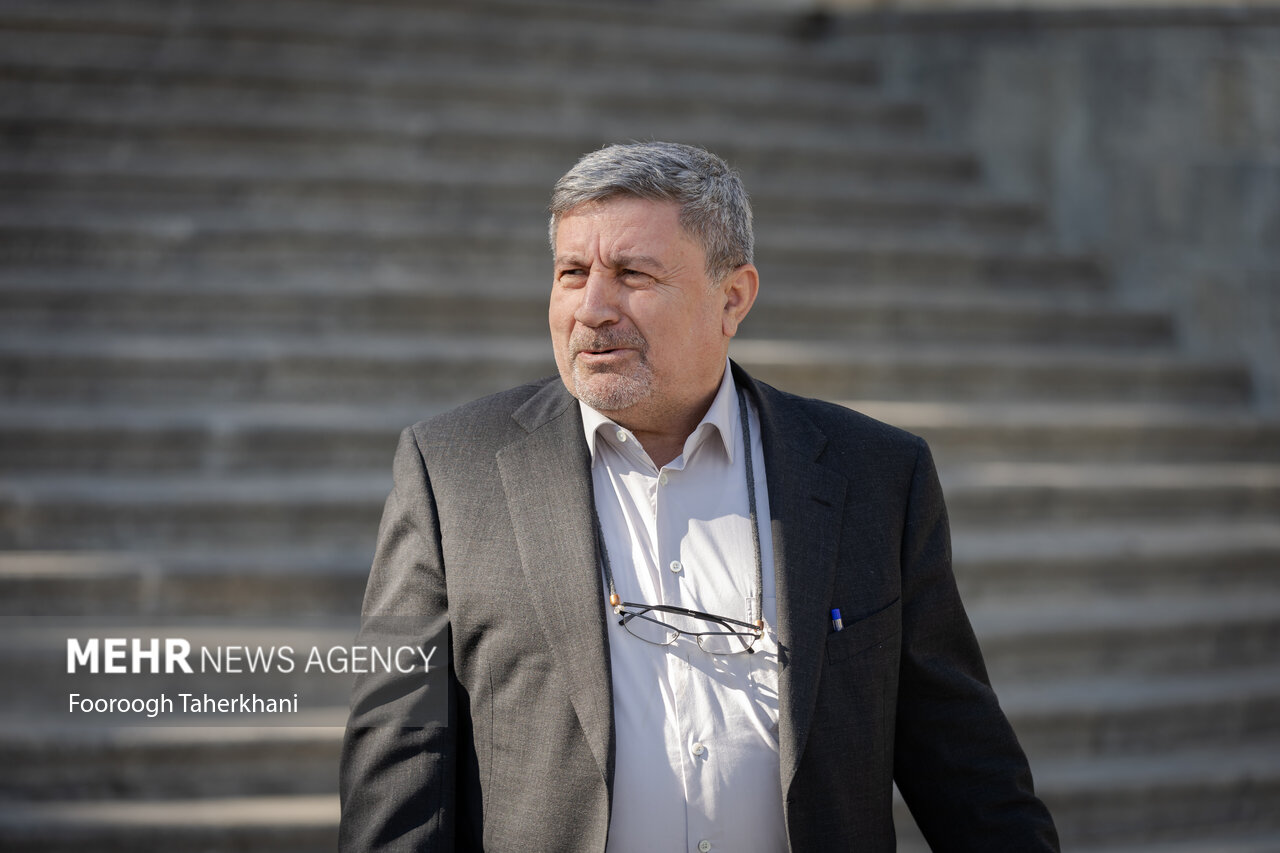 حضرتی : «احمدنیا» شکایت کرده و پیگیر است + فیلم