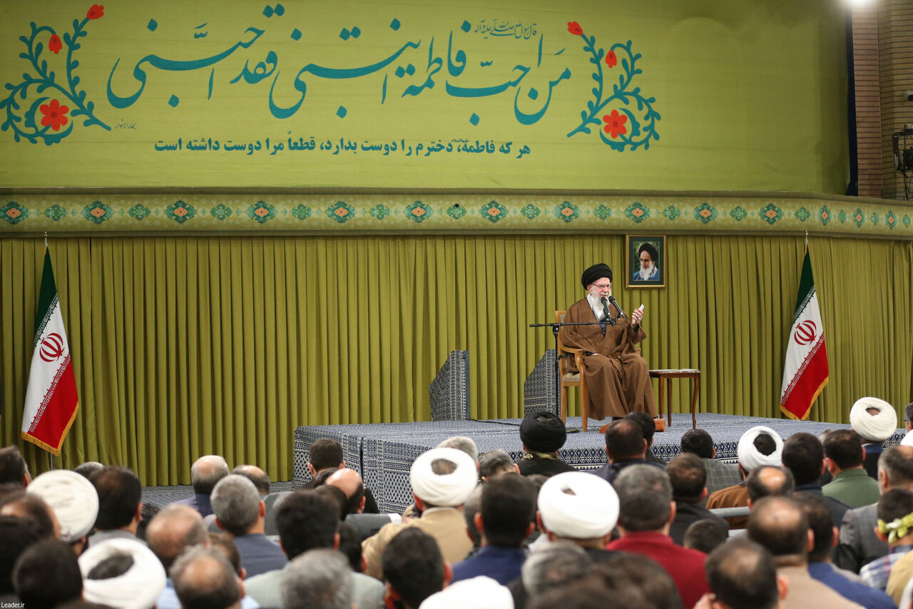 لزوم تغییر آرایش رسانهای در برابر تلاش دشمن برای تسخیر دل ها و مغزها