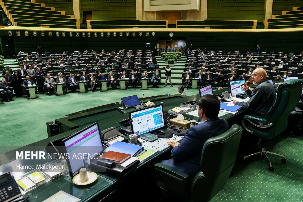 مخالفت مجلس با یک فوریت لایحه اصلاح قانون انتخابات شوراها