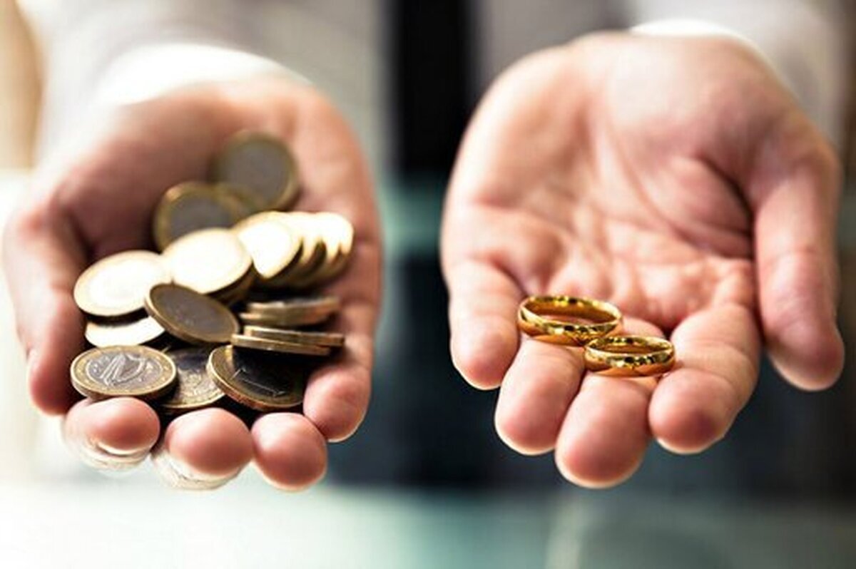 مهریه ام۲۰۰سکه است؛ از روزی که مجلس قانون جدید مهریه را تصویب کرده شوهرم بعد از خیانت به من ،کتکم می زند و می گوید ۱۴سکه بگیر و برو