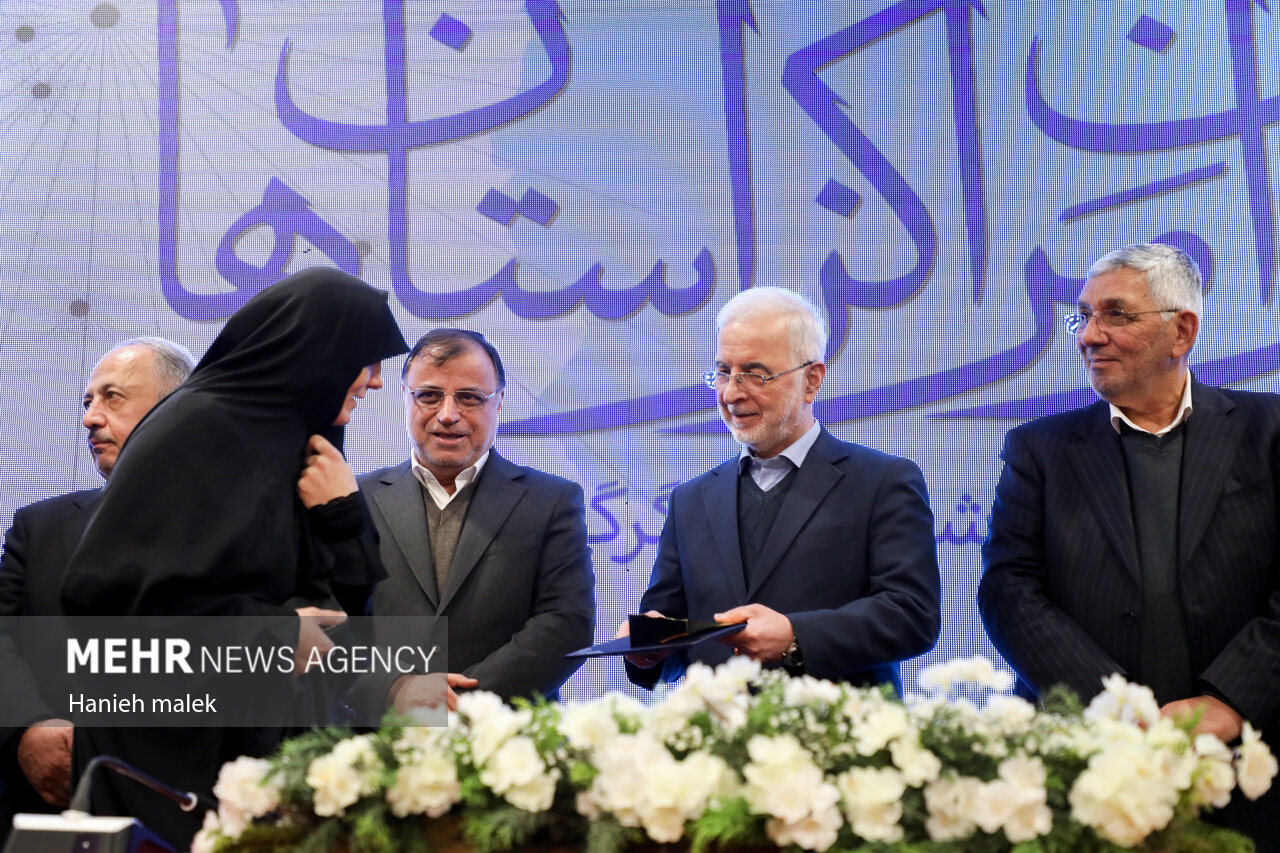 نشست شهرداران مراکز استان‌های کشور در گرگان