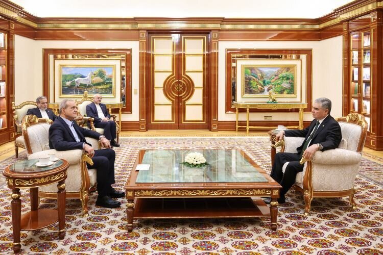 پزشکیان: جهان امروز محتاج شکلگیری اعتماد، صلح و همگرایی میان ملتهاست