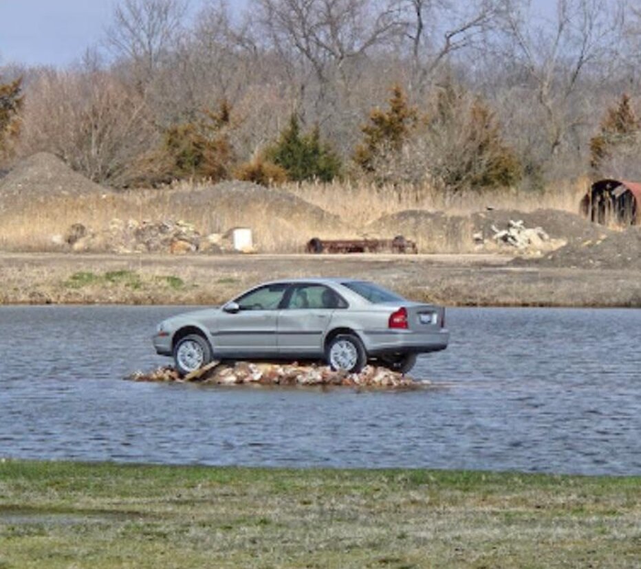 چگونه یک ولووی قدیمی به جاذبه گردشگری تبدیل شد؟/ عکس