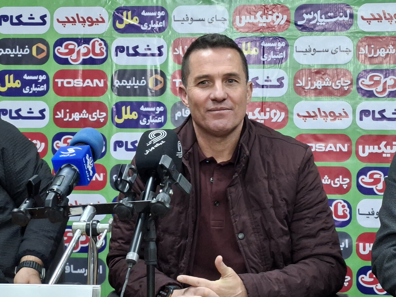 اوسمار ویه‌را: نیمه اول خوب نبودیم اما جبران کردیم/ برد مهمی کسب کردیم