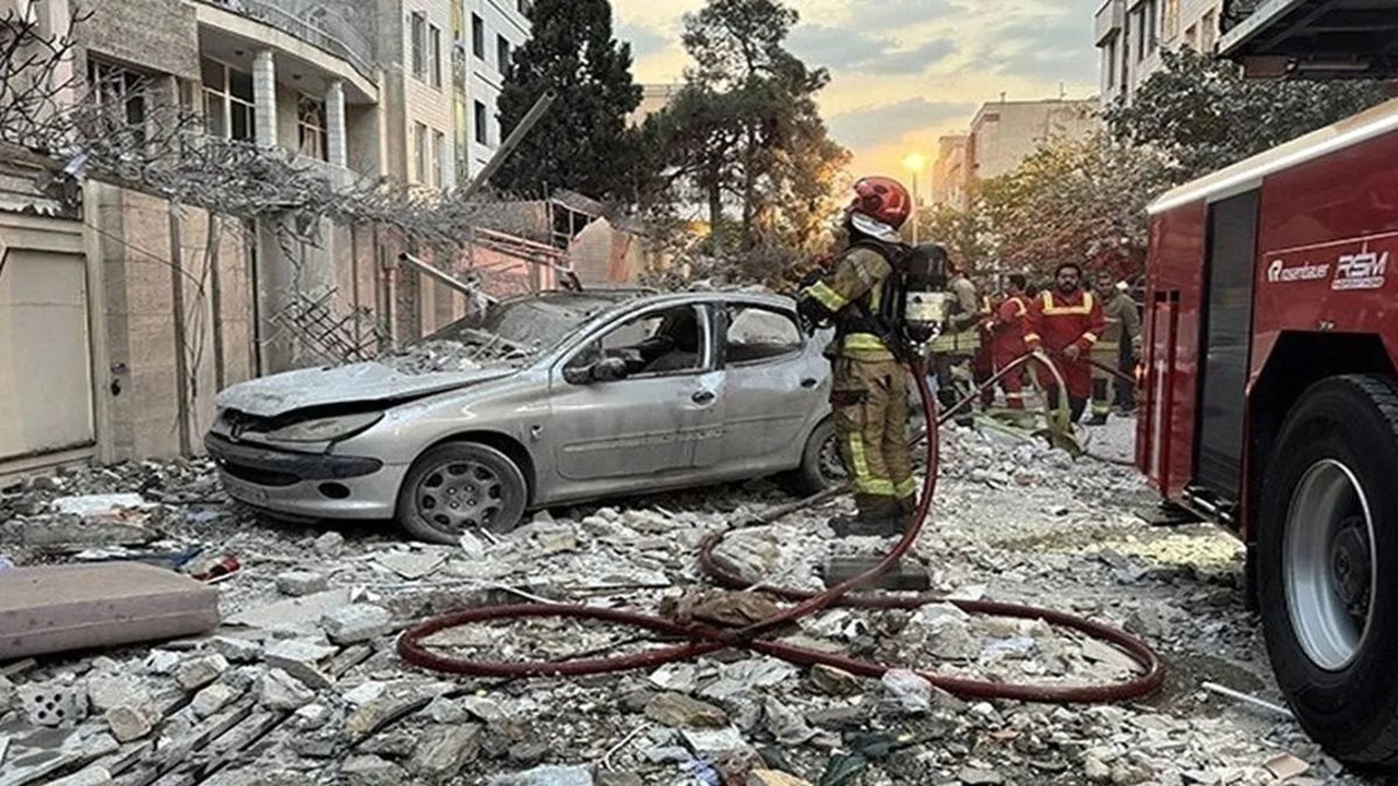 بررسی آخرین وضعیت ارزیابی و پرداخت خسارت خودروهای آسیبدیده در جنگ ۱۲ روزه بررسی آخرین وضعیت ارزیابی و پرداخت خسارت خودروهای آسیبدیده در جنگ ۱۲ روزه