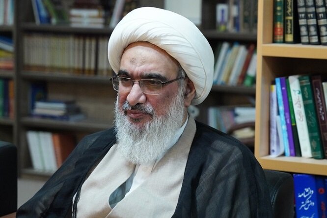 مهمترین مؤلفهٔ قدرت انسجام ملی حول محور مقام معظم رهبری است