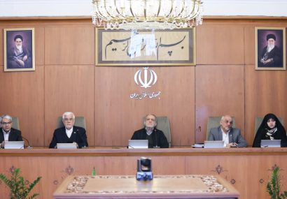 پزشکیان: تلاش دشمن برای ایجاد بی‌ثباتی موجب غفلت ما از ضعف‌ داخلی نشود