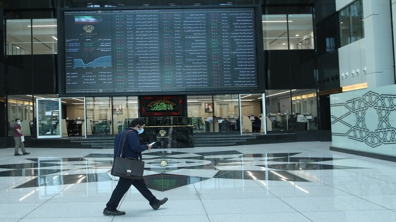 کاهش بیش از ۱۳ هزار و ۳۳۸ واحدی شاخص کل بورس