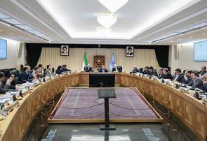 تاکید بر حمایت از بنگاه‌های اقتصادی، کسب و کارهای خُرد و صاحبان مشاغل