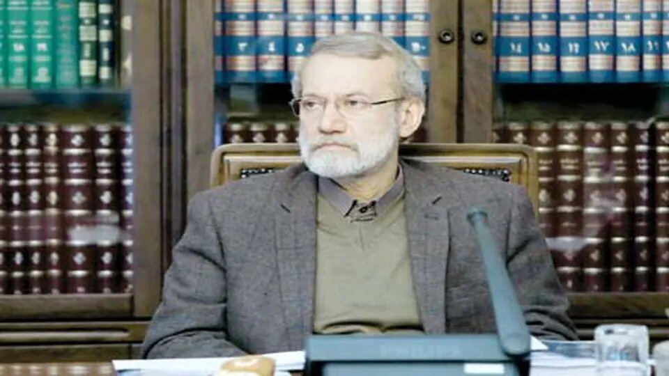 آزادی خواهی علی لاریجانی و نگارش کتابی در رد انحصار دولت / نقشه راه رجل سیاسی در میدان اندیشه و تفکر