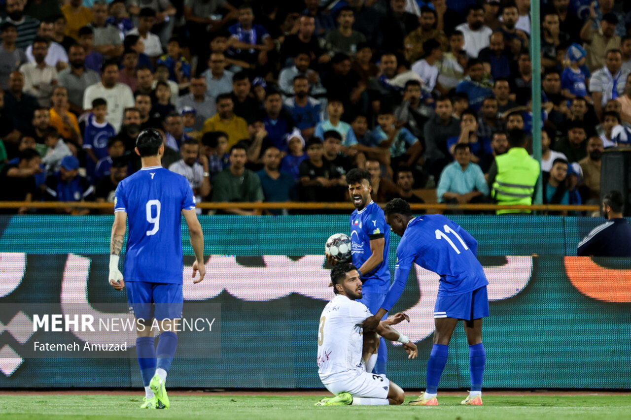 استقلال بدون مصدوم و محروم در مقابل چادرملو