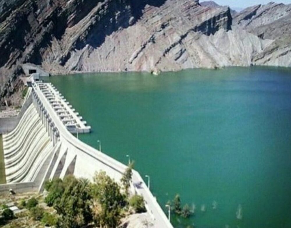 افزایش جمعیت و افزایش بحران آبی / فقر پارادایم شناسی و  ایجاد بحران آب / ۲۶ درصد تحقق سیاست‌های منابع آب؛ کمبود تخصص اقتصاد، حقوق و علوم اجتماعی آب