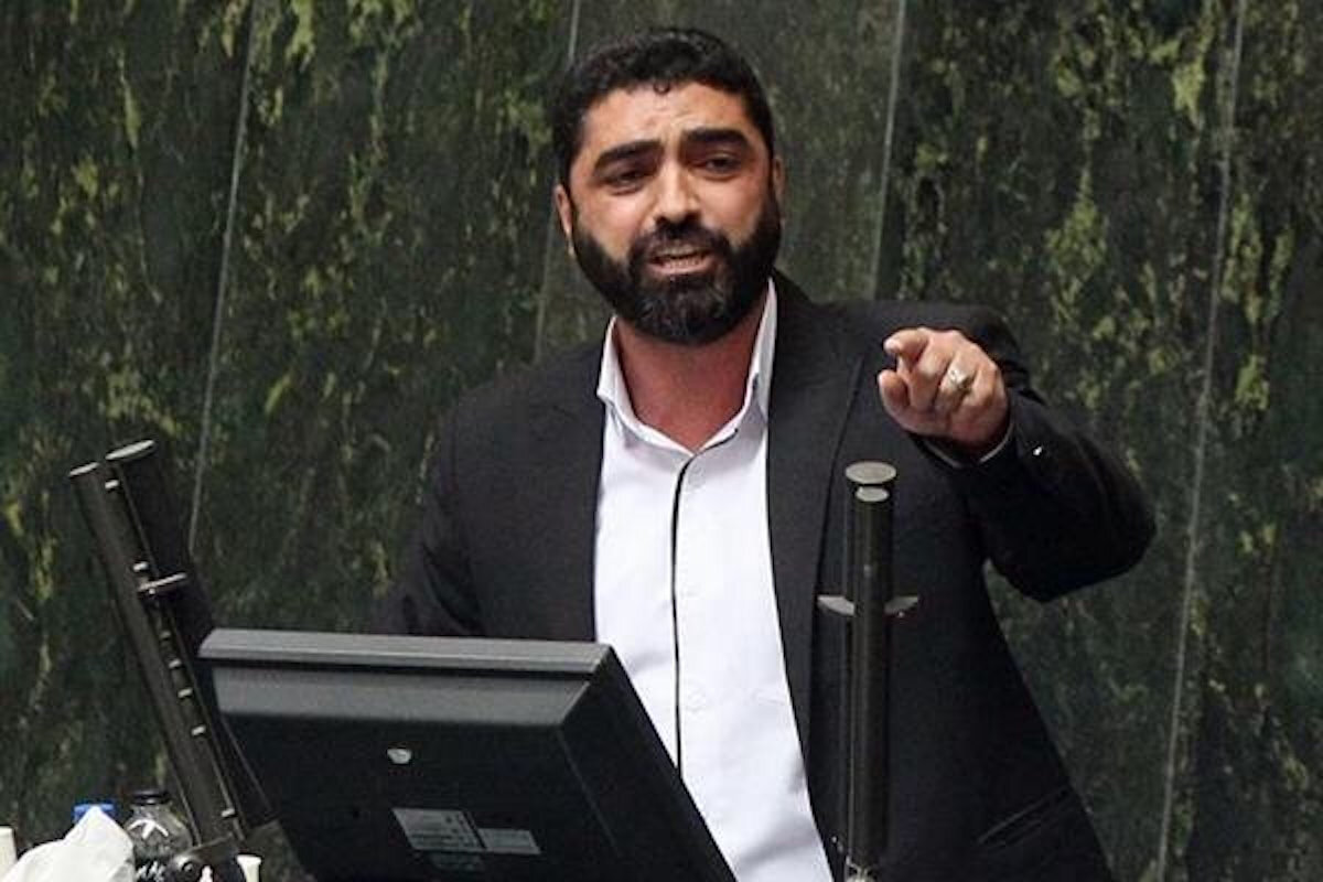 انتقاد یک نماینده مجلس از مروجان برهنگی