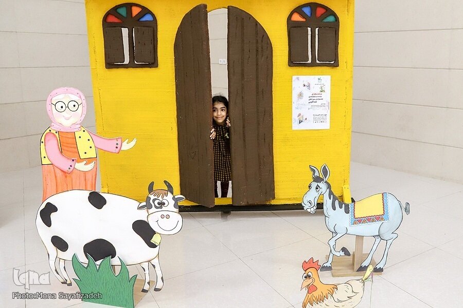 بازی و قصه؛ نخستین زبان‌ کودک برای شناخت دنیا و خود