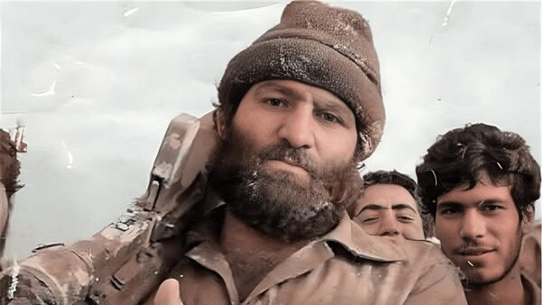 ببینید| روایتی از دلدادگی شهید شاهرخ ضرغام به امام رئوف