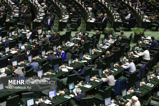 بررسی لایحه اصلاح قانون پولی و بانکی کشور در دستورکار مجلس