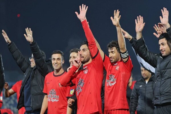 تراکتور به لطف VAR صدرنشین لیگ برتر فوتبال است + عکس