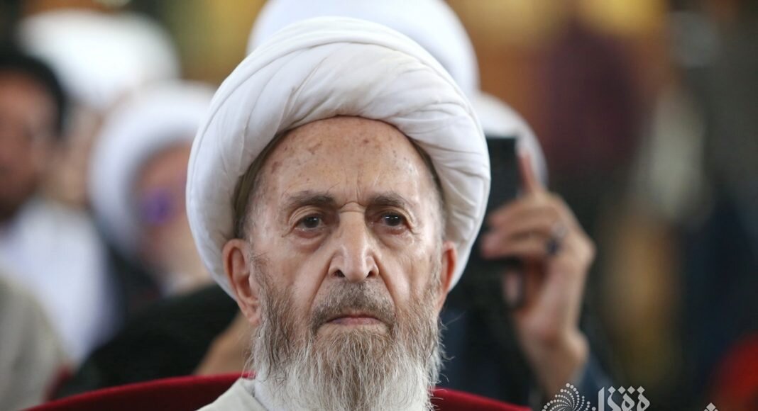 تقریظ حضرت آیت‌الله سبحانی بر موسوعه آیات‌ الاحکام + سند