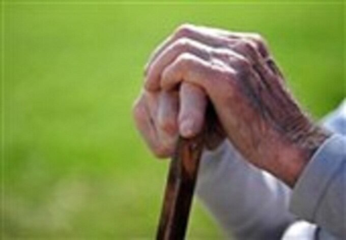 توصیههایی برای مراقبت از سلامت سالمندان در شرایط فعلی