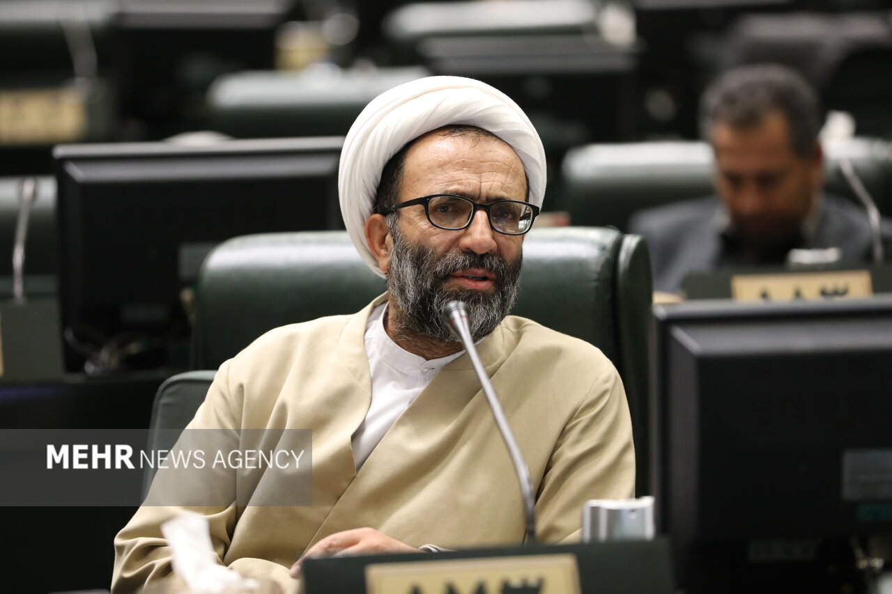 توضیحات سلیمی درباره جزئیات بودجه مجلس