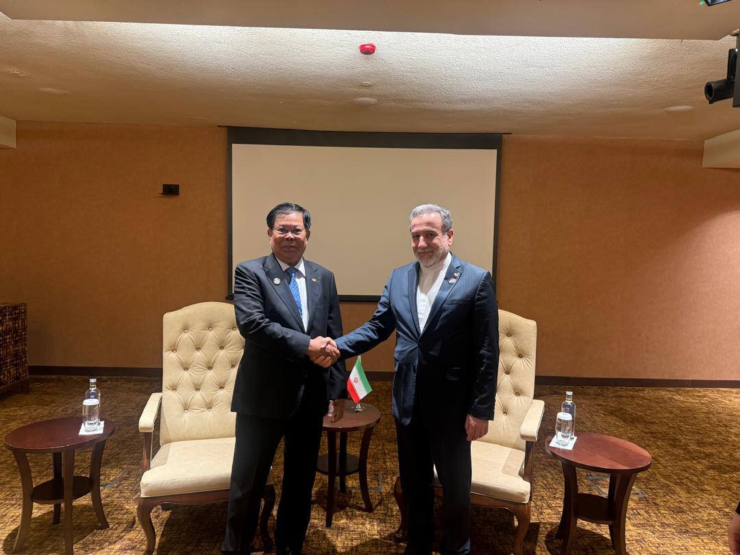 دیدار وزرای خارجه ایران و میانمار