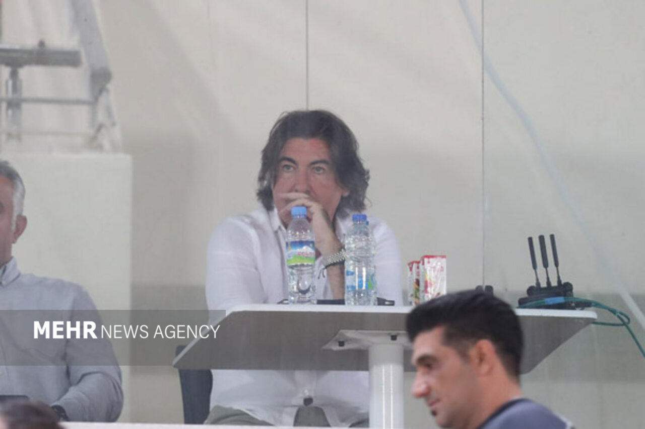 ساپینتو ایران را ترک می‌کند