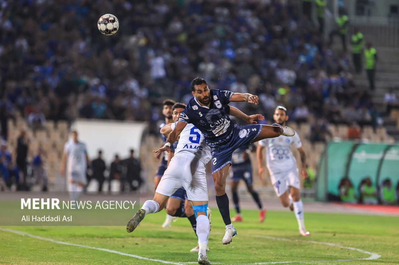 ساپینتو نتیجه می‌گرفت معجزه بود/ شماره ۱۰ در فوتبال ایران وجود ندارد!