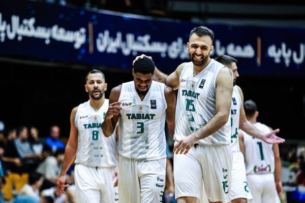 سجاد مشایخی: تیم ما ترکیب برنده‌ای در لیگ بسکتبال دارد