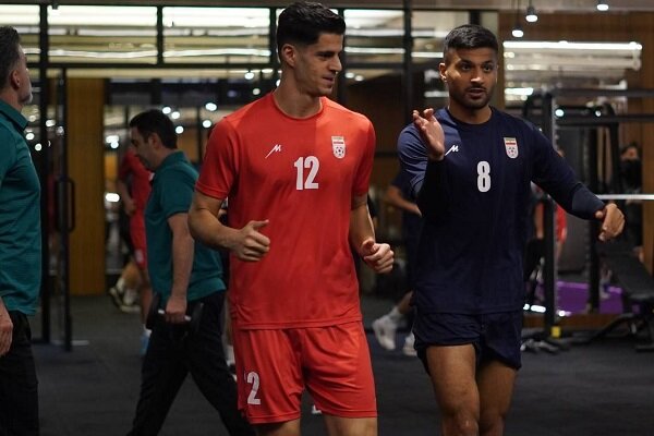 سه بازیکن تیم ملی فوتبال ایران در دبی فیزیوتراپی کردند