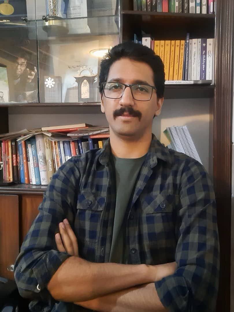 علم باید پادرمیونی کنه / چرا به اتحادیه علوم اجتماعی مجوز فعالیت ندادند؟ / از توقف مجوز تا ابربحران‌ها