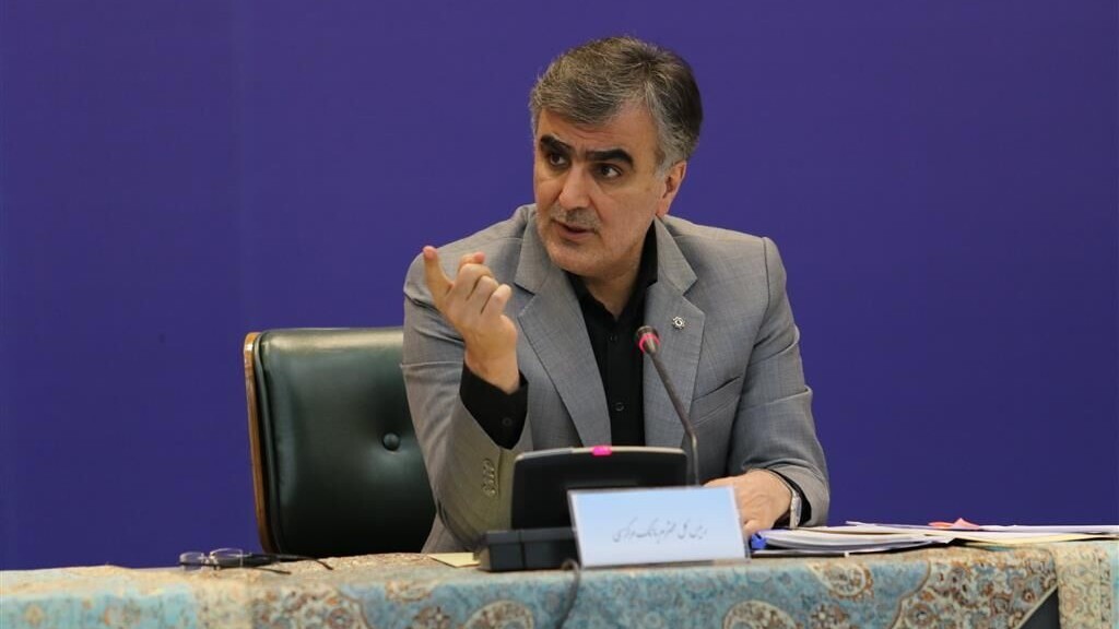 فرزین: افزایش عرضه ارز از امروز عملیاتی می‌شود