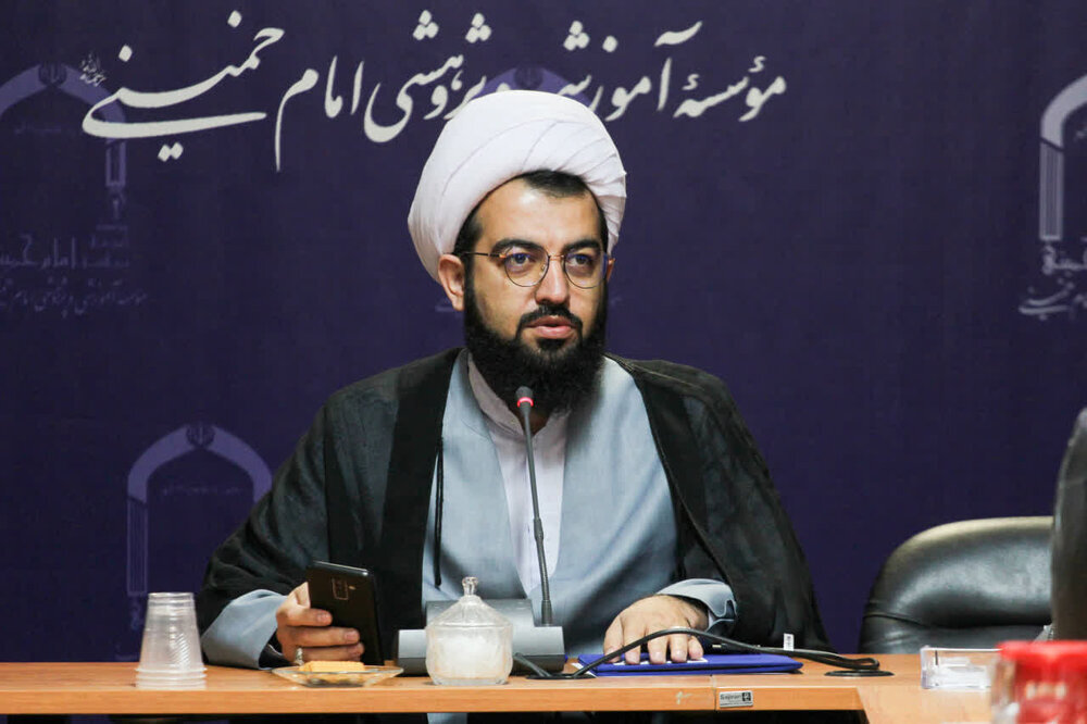 ماهیت منفی طمع در اسلام و مسیحیت