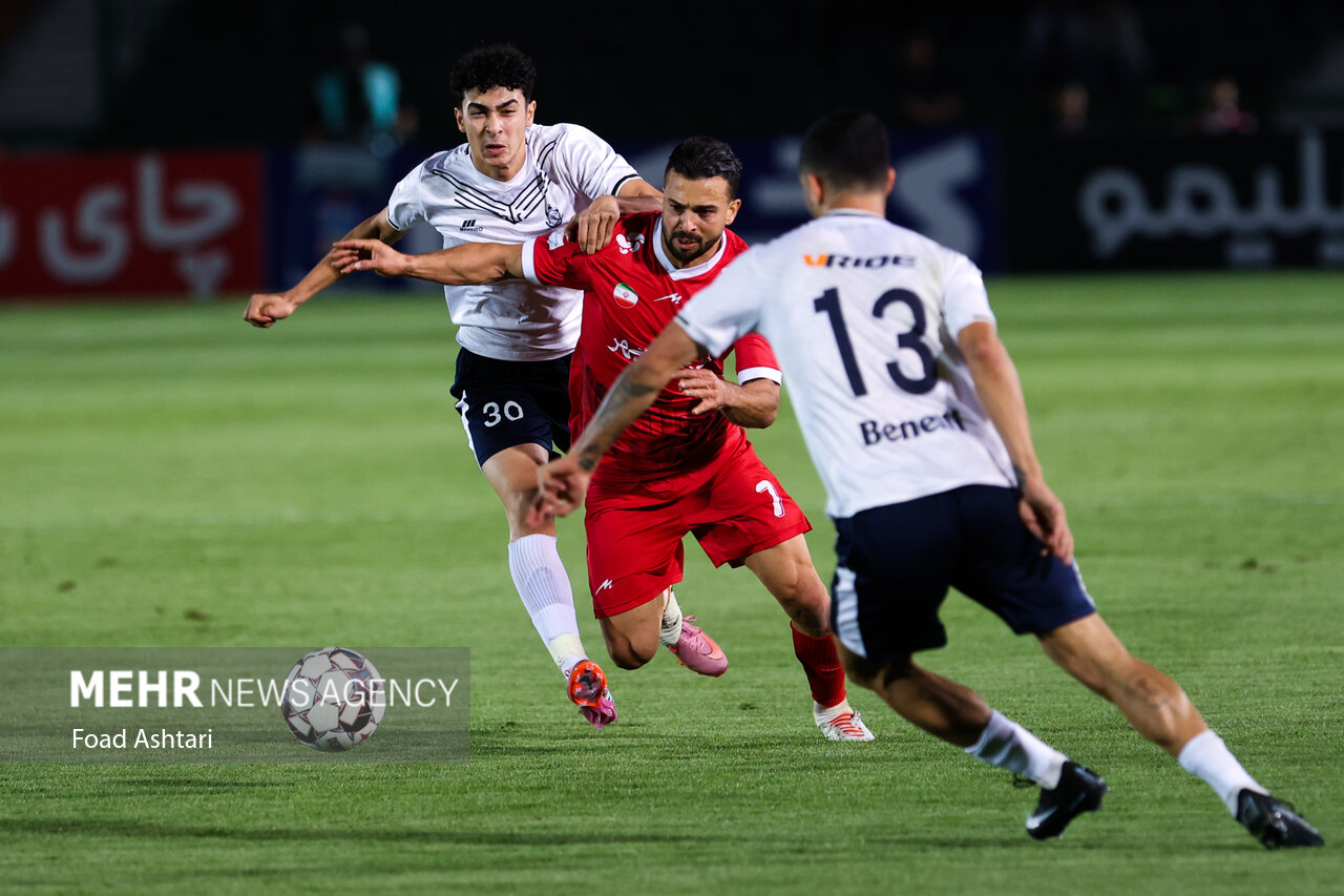 مدیریت پرسپولیس ضعیف‌تر از قبل شده/ مشکل سرخپوشان مربی نیست