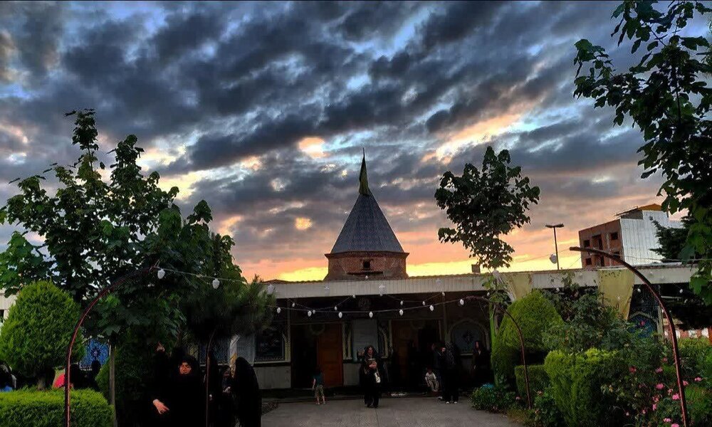 مذهب امامزاده ناصرالحق بر اساس دانشنامه جهان اسلام