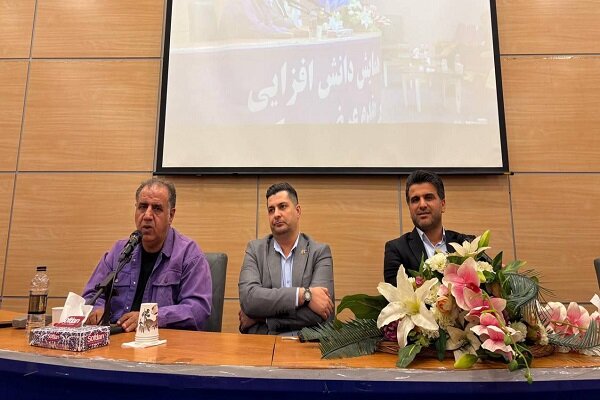 مرادی: داخل اتاق VAR ضعف هایی وجود دارد