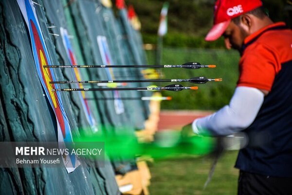 مربی سابق تیم ملی: تیراندازیباکمان ضربه مهلکی از مدیریت خورده است