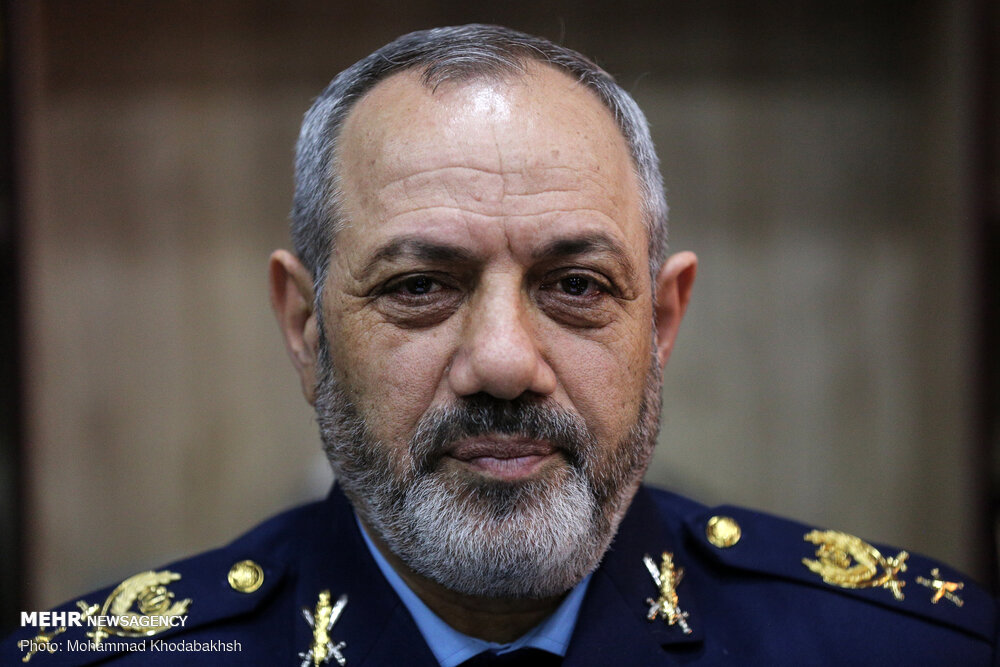 مرتب می‌گویند حمله خواهد شد تا جامعه دچار معضل شود