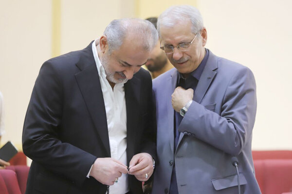 نصیرزاده:پرسپولیس در پرونده بیرانوند کمترین دفاع را کرد؛زنوزی زرنگ است